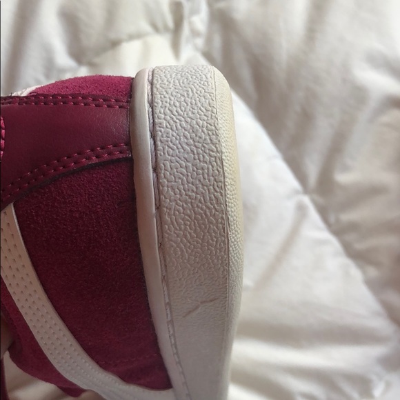 Puma Sneakers! - Picture 3 of 4